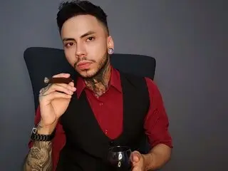 TomasWalker amateur real
